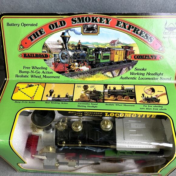 The Old Smokey Express Toy Train Locomotive Sealed Box - Picture 3 of 7